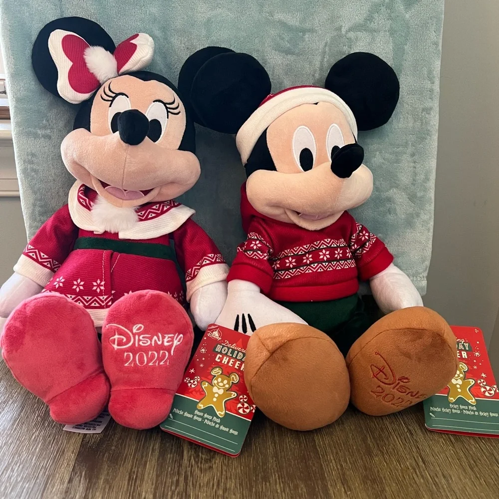 2022 Disney Parks Mickey and Minnie Plush NWT - Picture 2 of 4